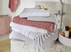 Serviette de bain blanche 140 x 70 cm, GoodHome Koros