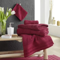 Serviette de toilette 50 x 90 cm eponge unie tendresse Rubis