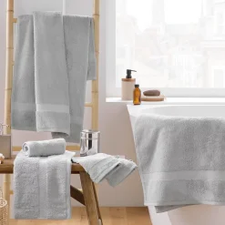 Serviette ou drap de douche 70 x 130 cm Elegante gris perle