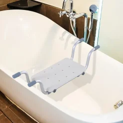 Siège de baignoire - siège de bain suspendu réglable - tabouret de salle de bain - dim. 71-81L x 22l x 18H cm - alu. HDPE blanc