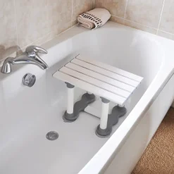 Siège de bain Aidapt en plastique Medina - Hauteur 30 cm - Blanc VR129