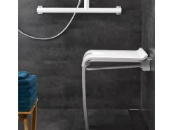 Siège de douche ARSIS escamotable avec béquille automatique - Assise blanche et piètement époxy blanc