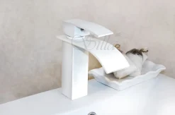 SILLA Mitigeur lavabo moderne en Laiton, cascade, Blanc
