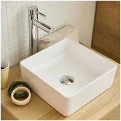 Vasque à poser carrée en céramique blanche 30cm