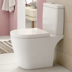 WC à poser compact sans bride sortie horizontale VILLEROY ET BOCH Avento avec abattant frein de chute + Nettoyant