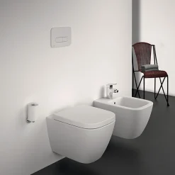 WC suspendu compact sans bride IDEAL STANDARD I.Life S RimLS+ avec abattant frein de chute