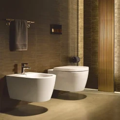 WC suspendu sans bride DURAVIT Me by Starck avec abattant frein de chute